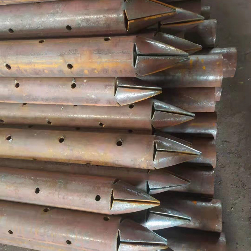 尼勒克管棚管